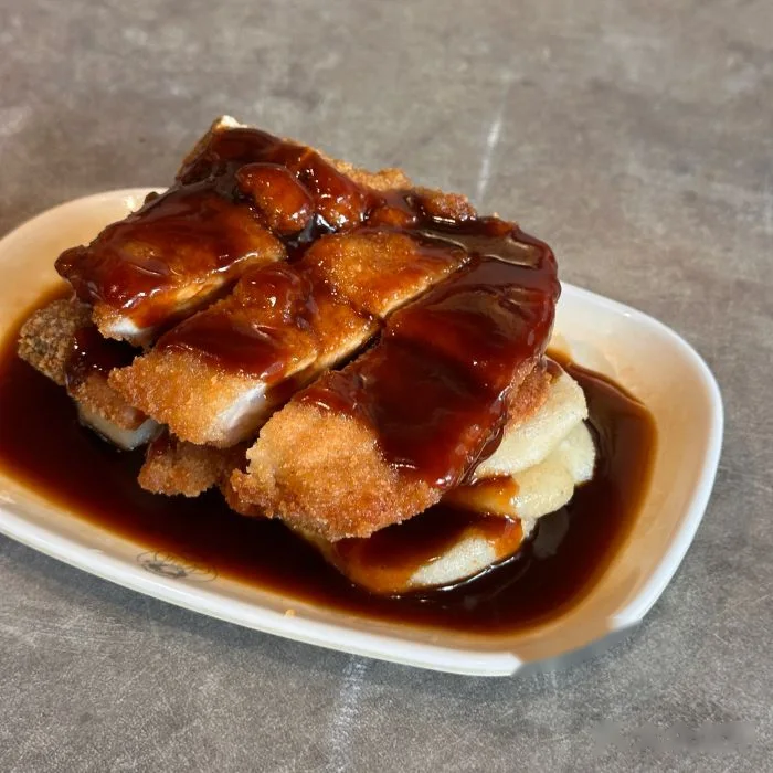 排骨年糕 at 蒋掌柜·老上海本帮美食(武康大楼店)